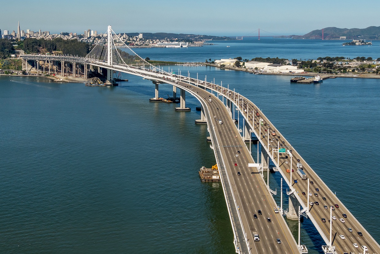 美國(guó)舊金山-奧克蘭新海灣大橋