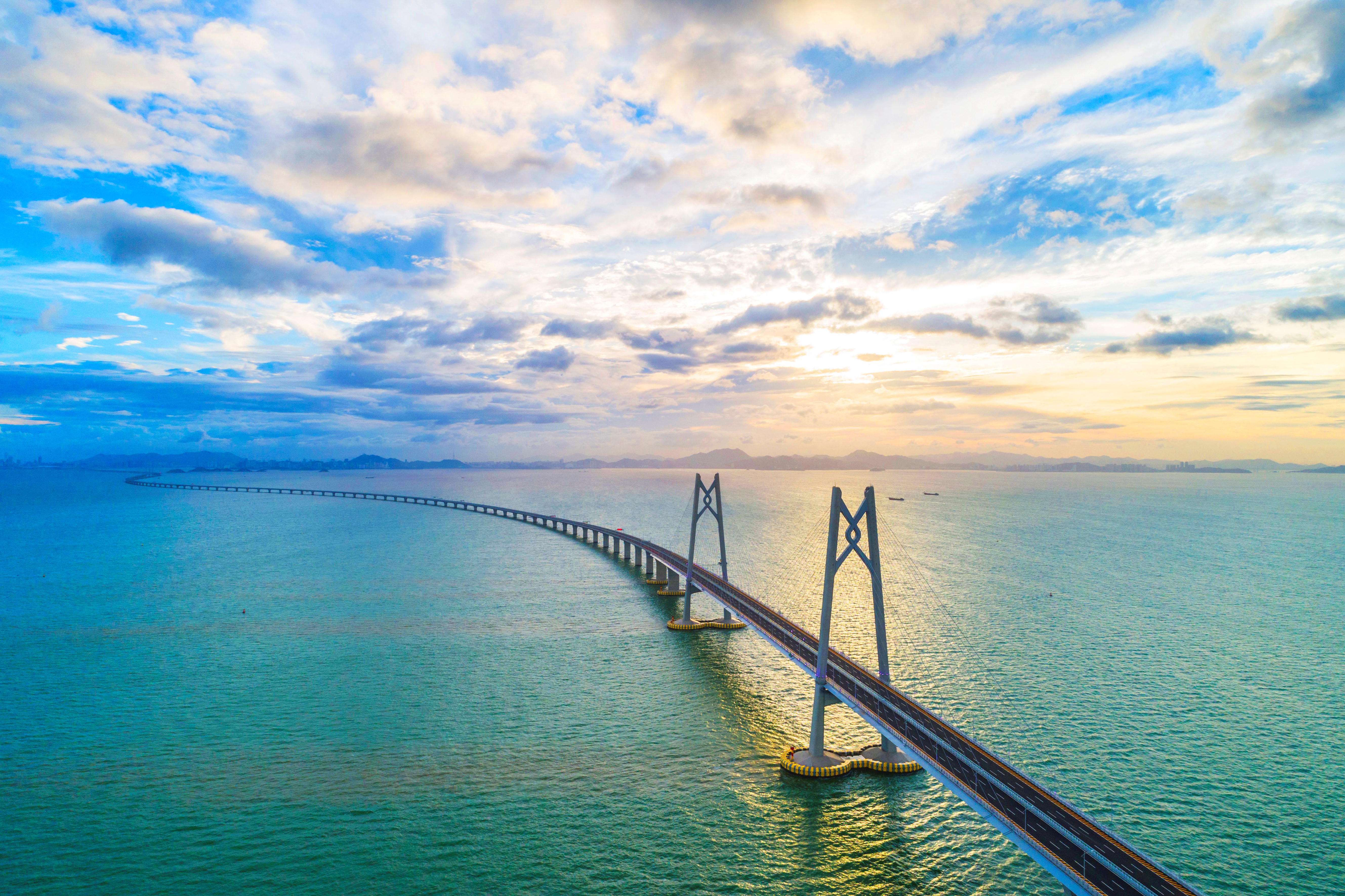 昆斯費(fèi)里大橋